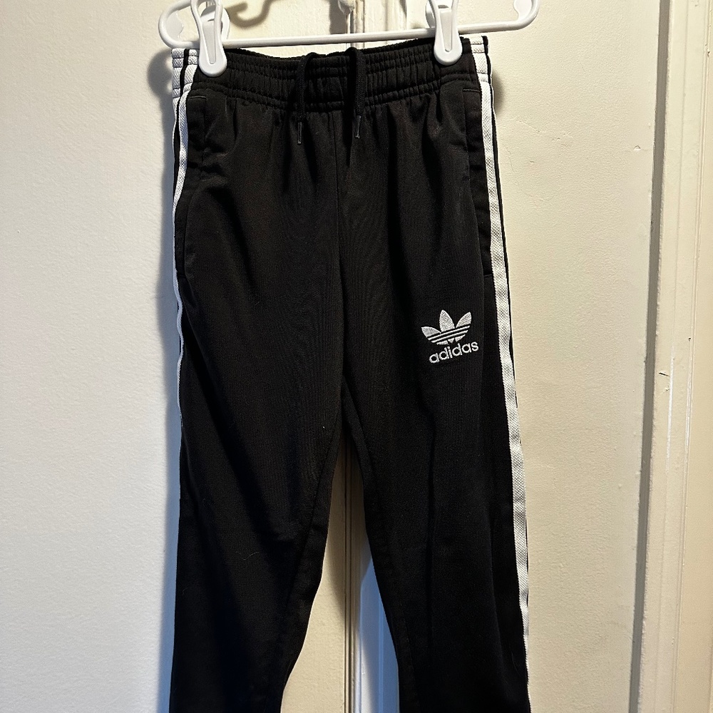 Size 6 Adidas track pant